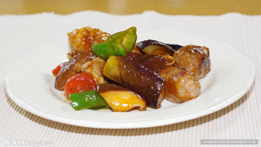 茄子烧肉