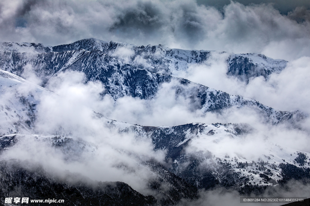 雪山