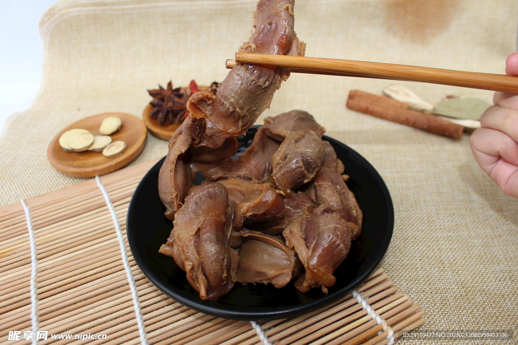 鸭肫
