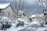 村庄雪景