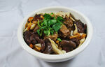 牛肉炖杂蘑
