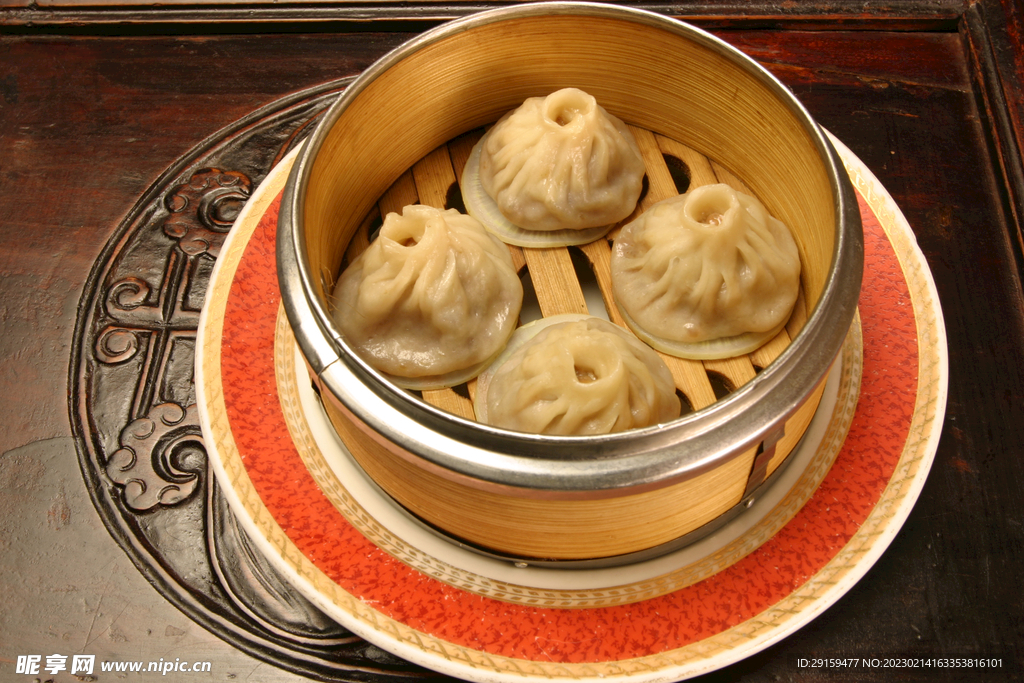 小笼包