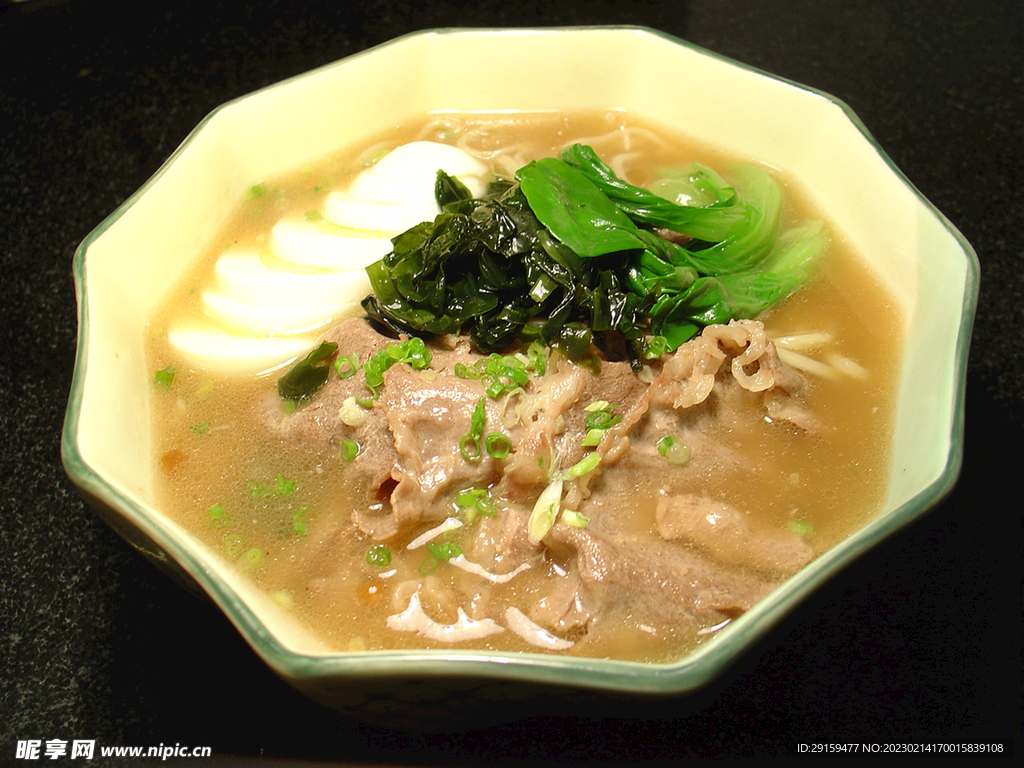 牛肉拉面