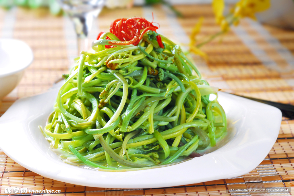 清香鲜蕨菜