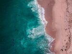 航拍视角海浪沙滩风光