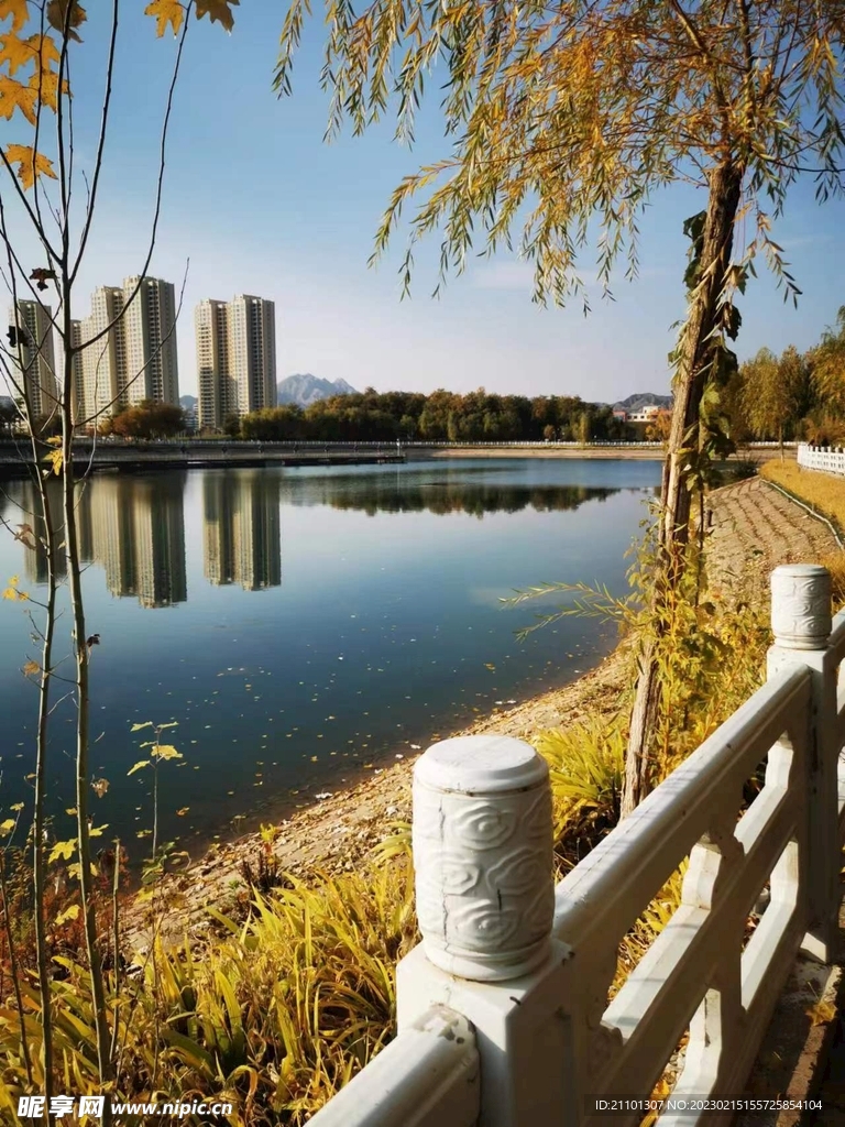 湖