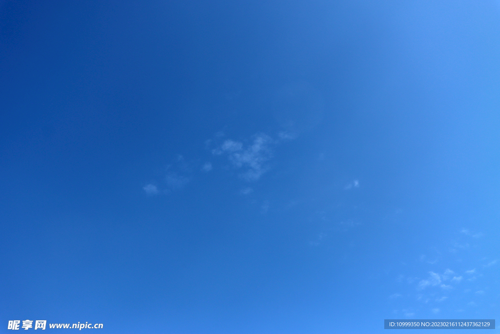 蓝天白云