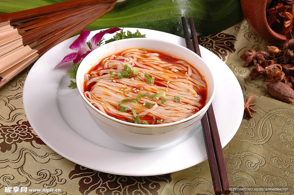 酸汤面