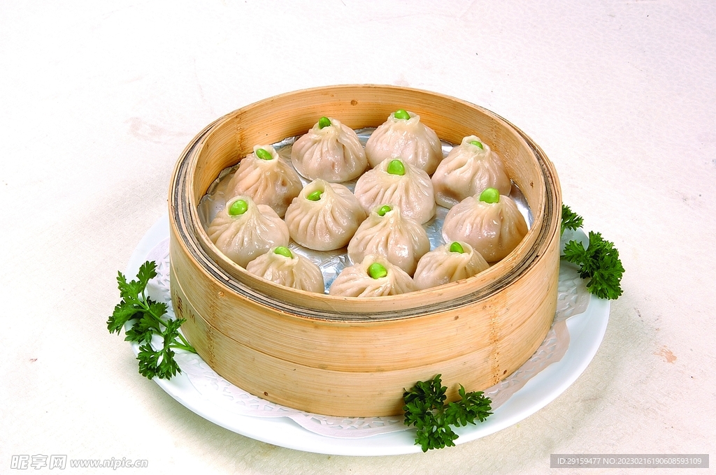 顶汤小笼包