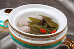 莼菜肉丸盅