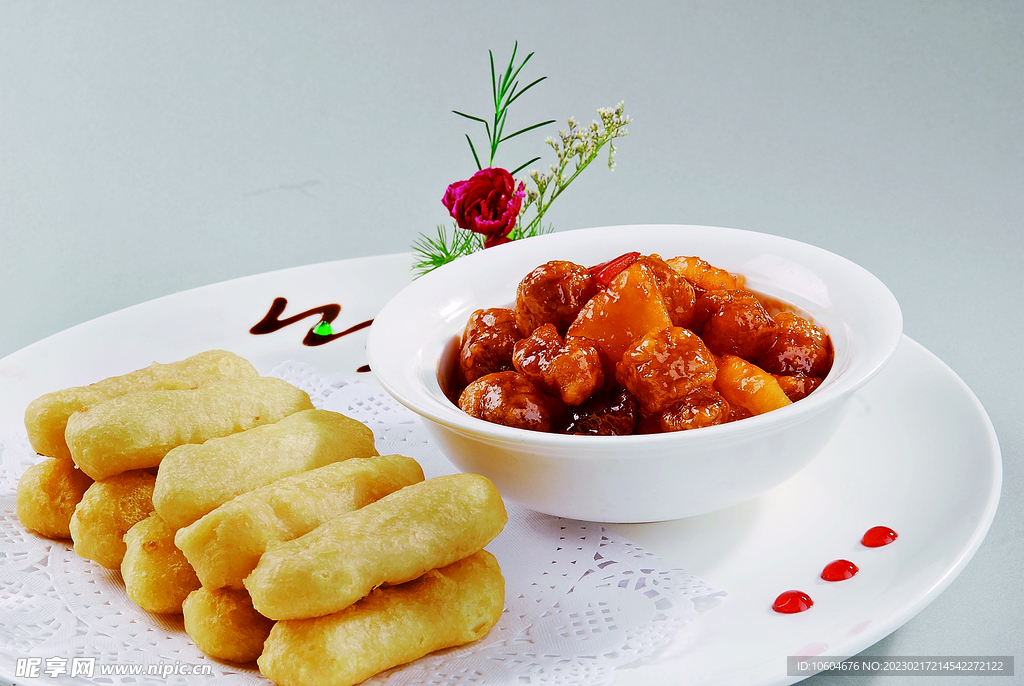 咕噜肉拌脆皮鲜奶