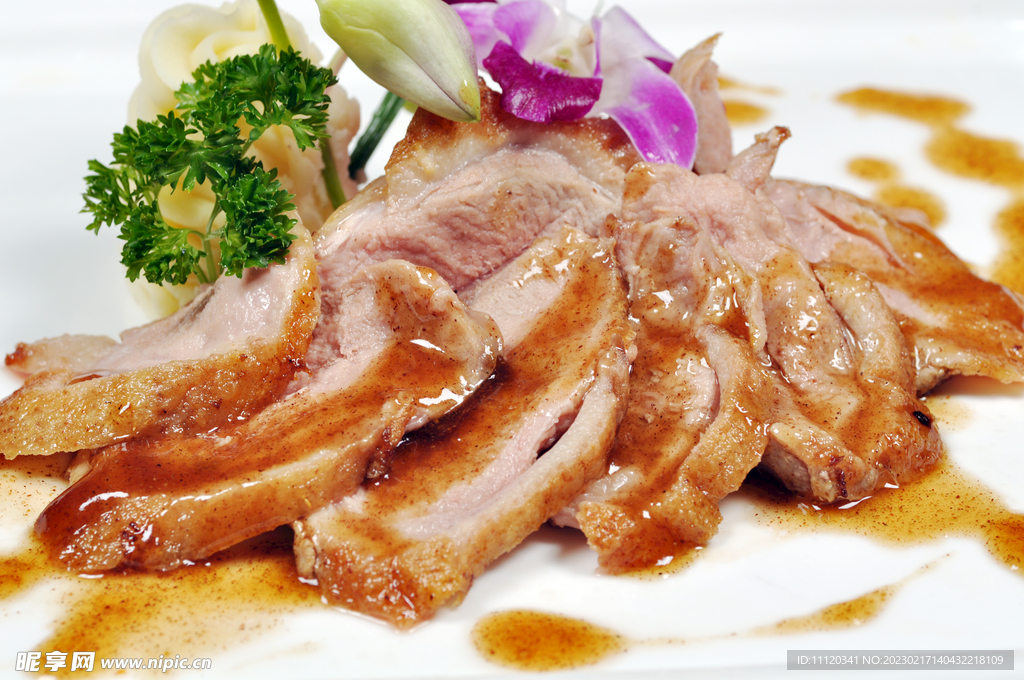 蜜汁烤鸭胸美食