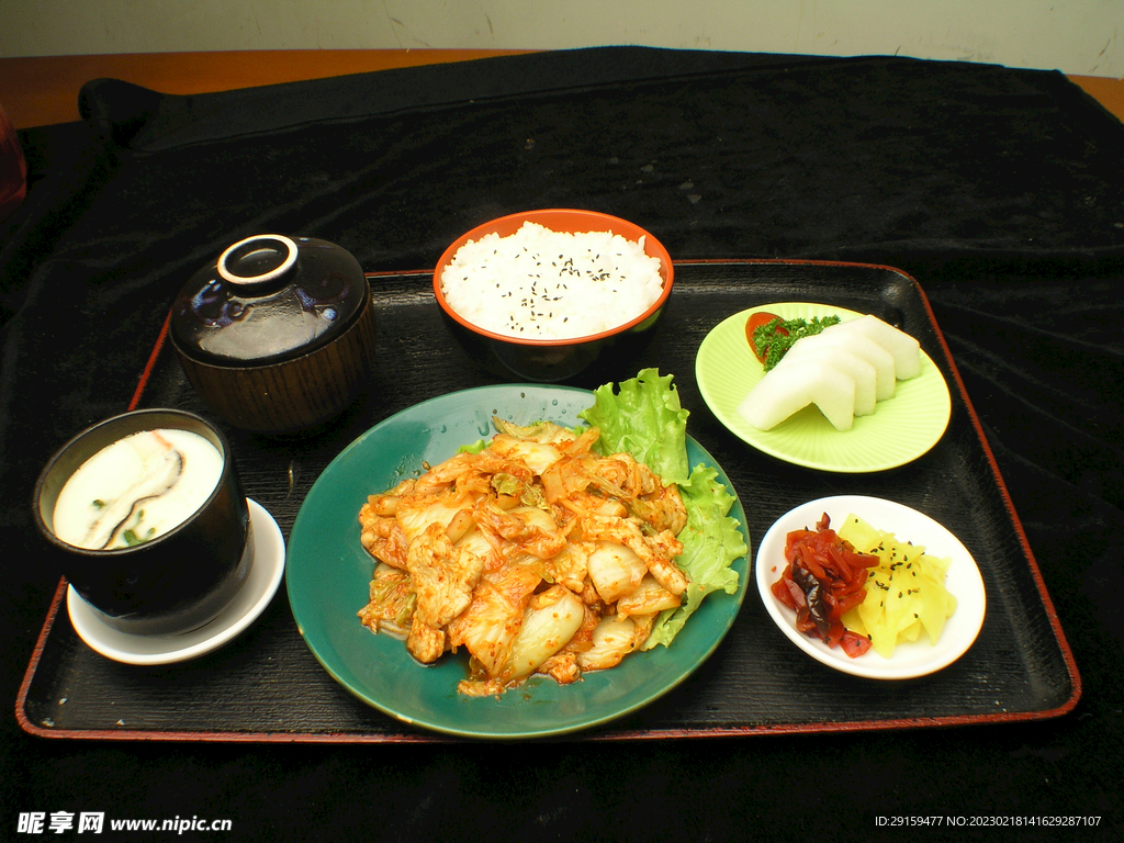 肉炒辣白菜定食