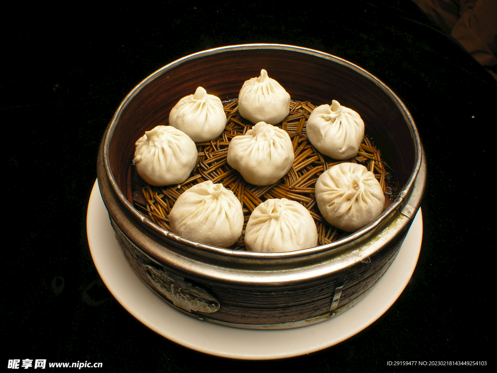 小笼包子