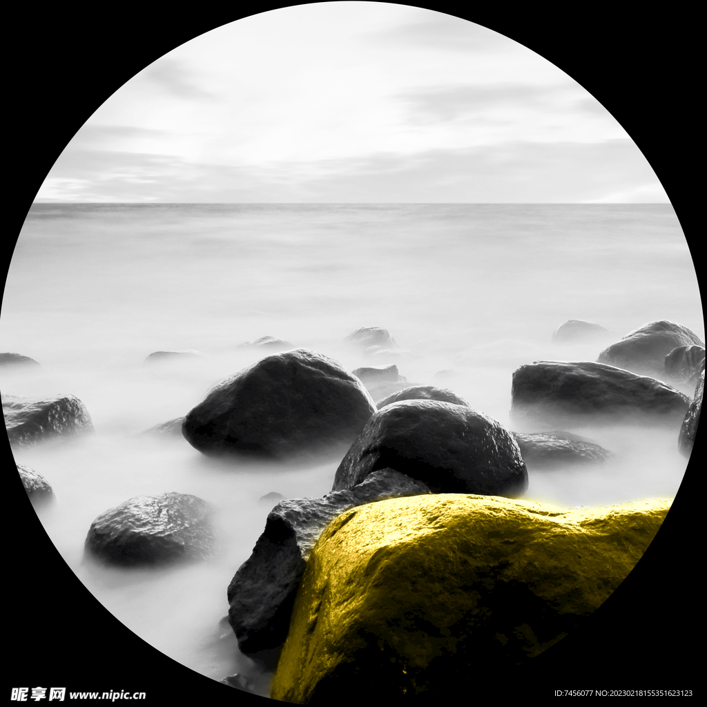 湖泊鹅卵石黑白圆挂画装饰画