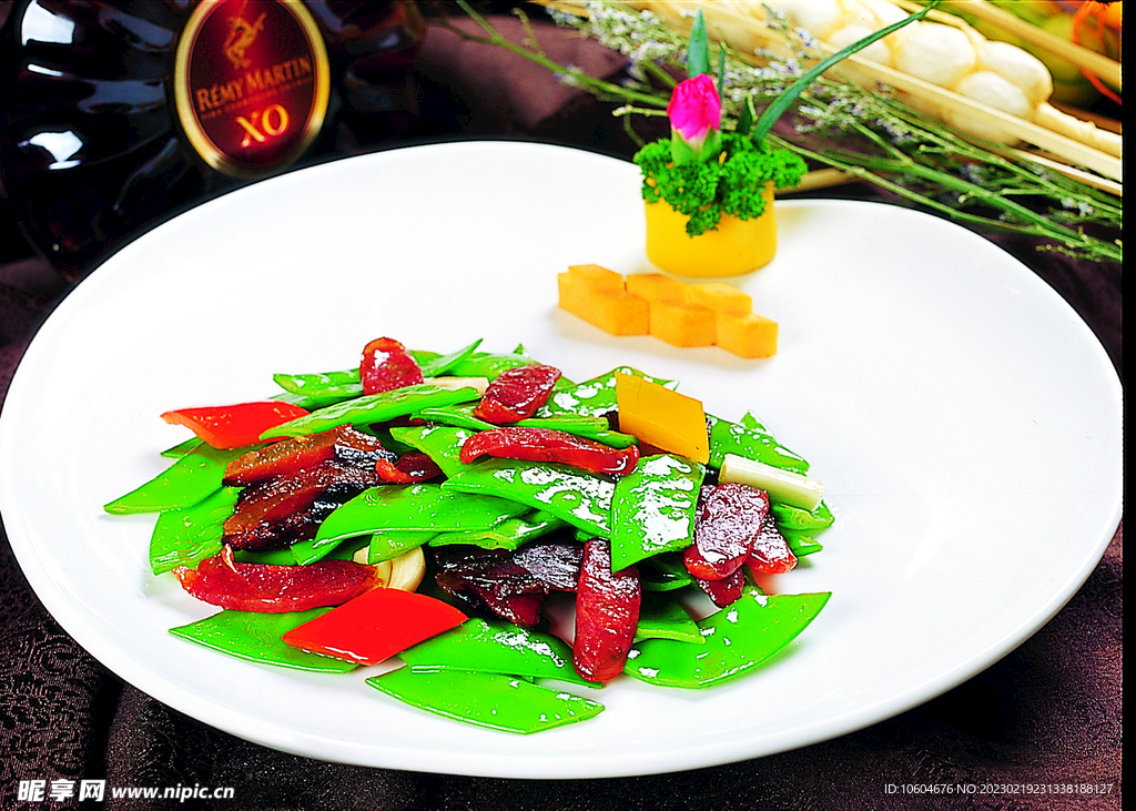 荷兰豆炒腊肉