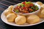 小炒肉夹窝窝头