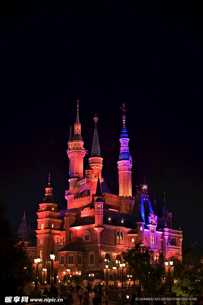 上海迪士尼城堡夜景