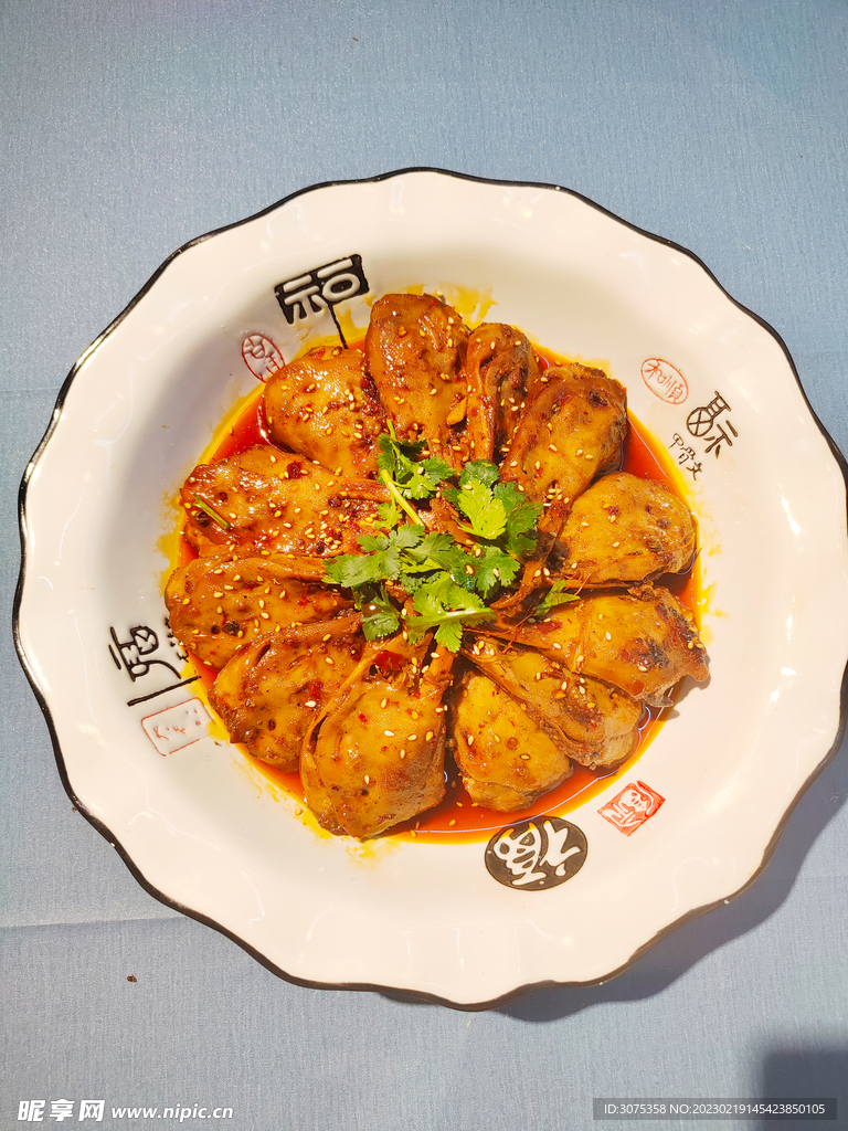 麻辣鸭头