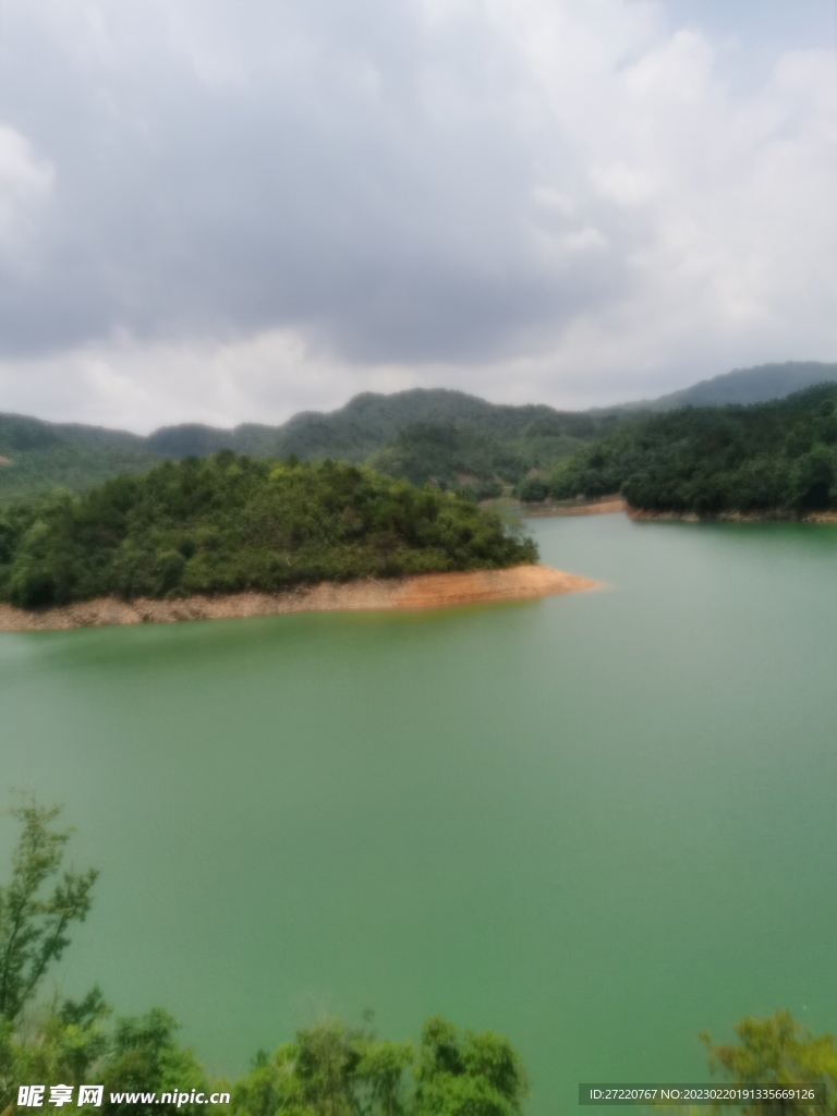 七寨湖风景