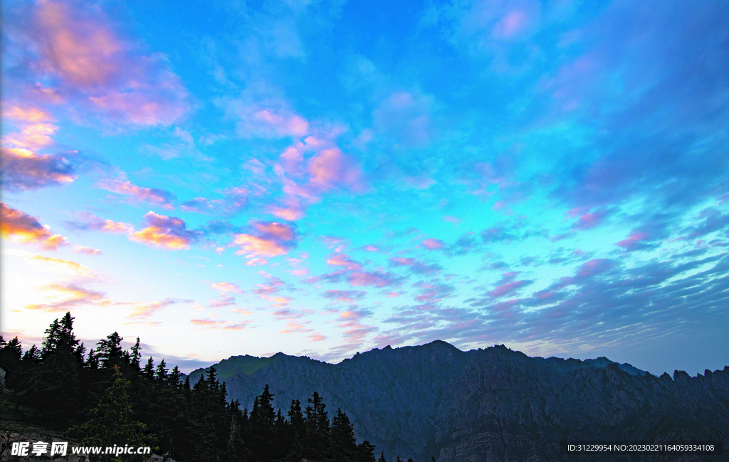 贺兰山   