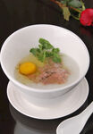 窝蛋牛肉粥