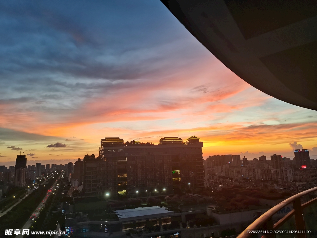 城市风景夕阳