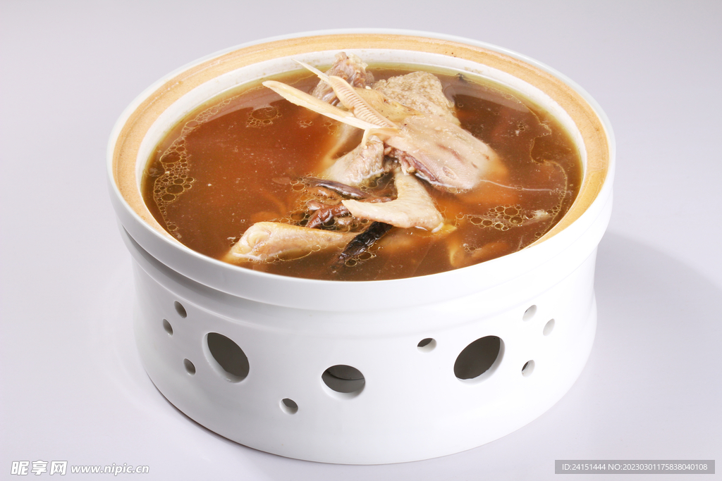 老鸭煲