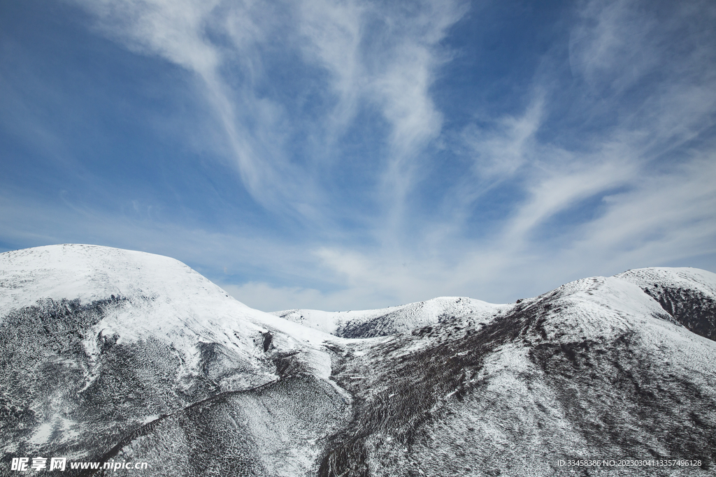 景区雪山