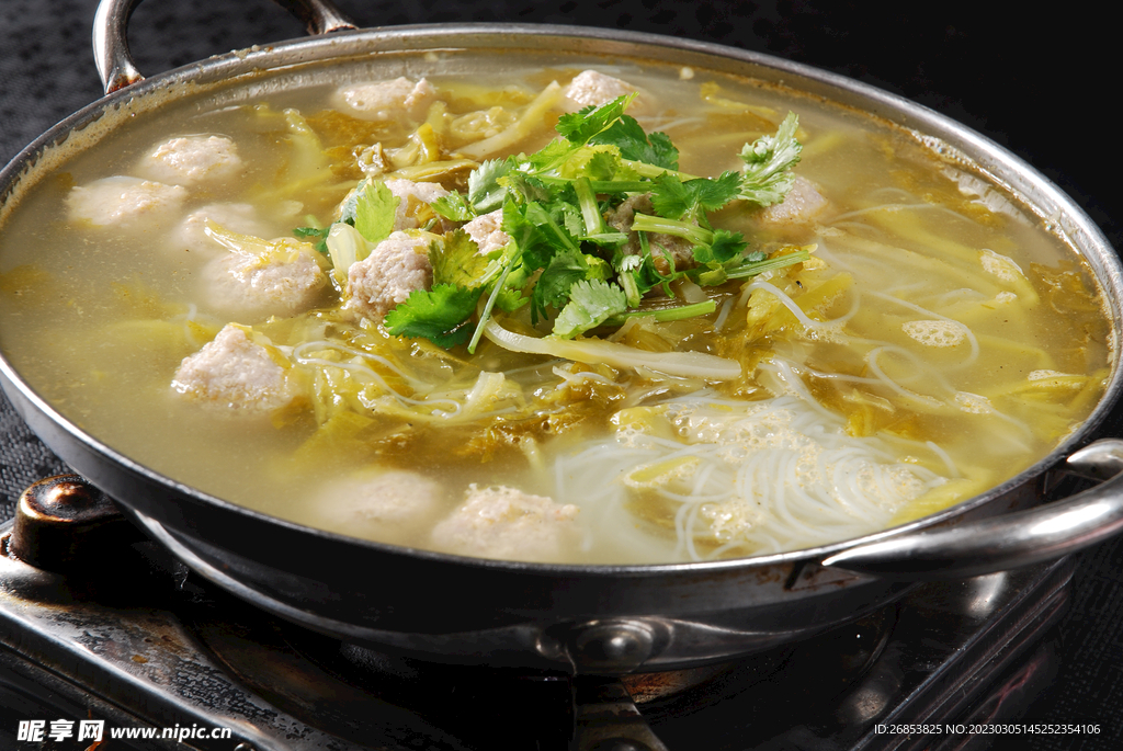 酸菜肉丸