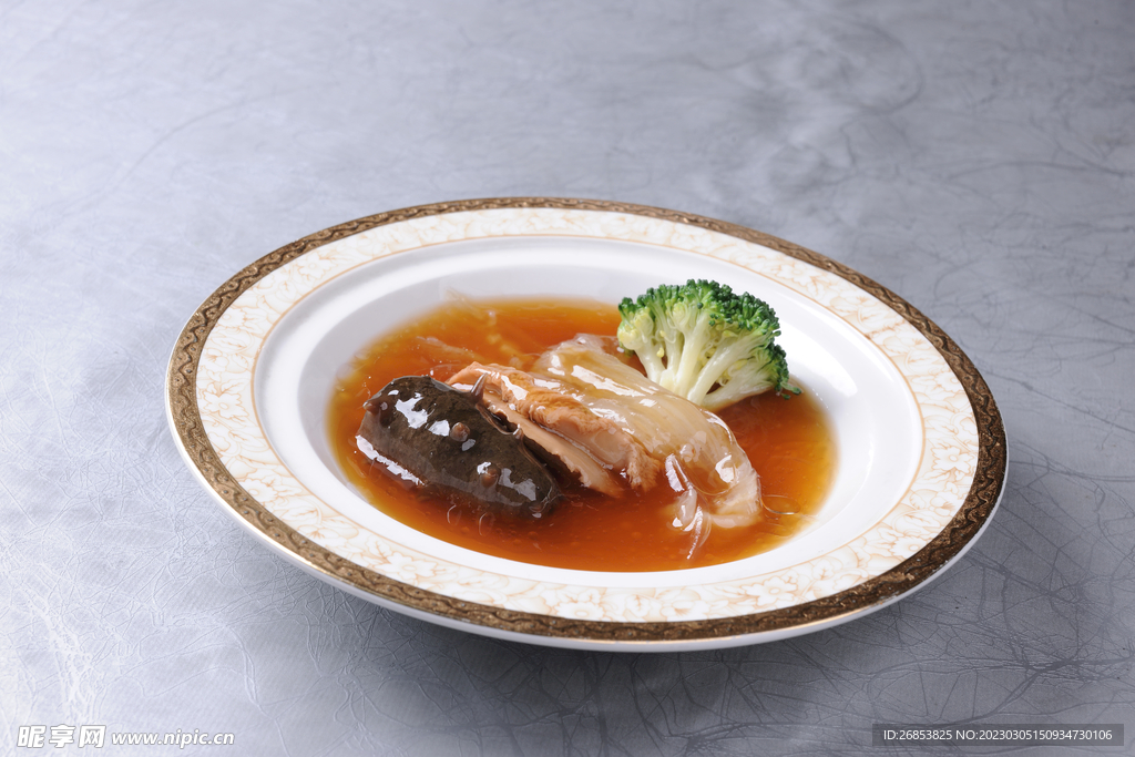 红烧燕鲍翅