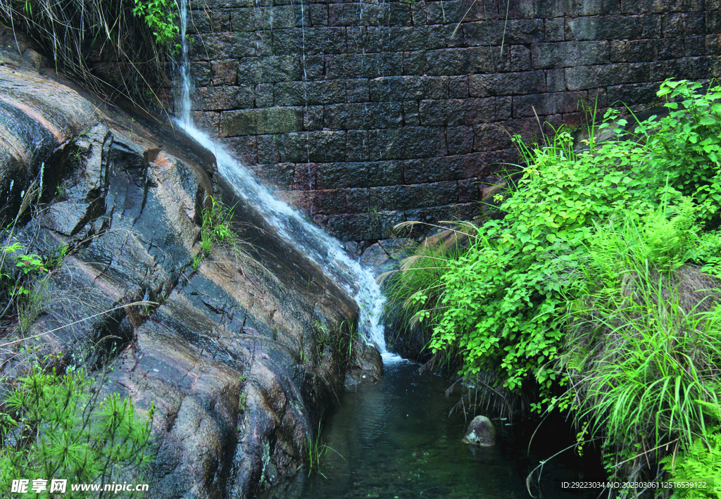 风景   水  