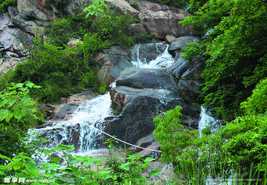 风景   水