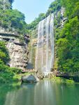 三峡大瀑布