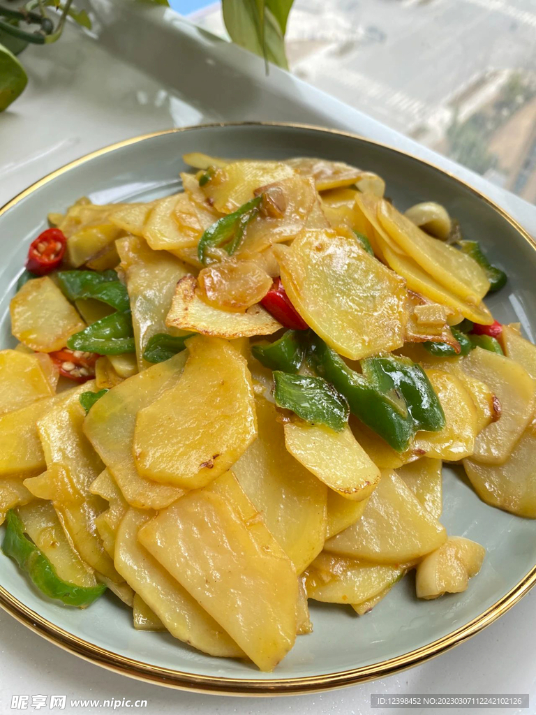 炒土豆片