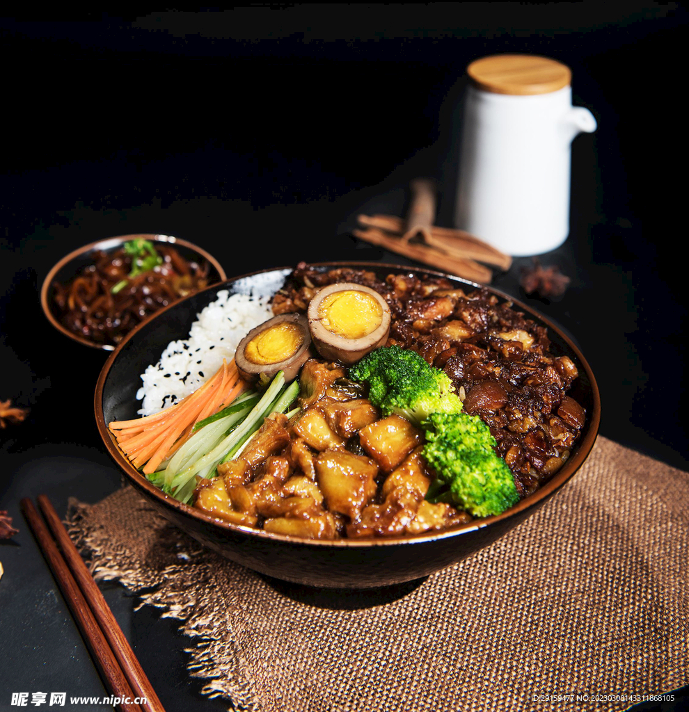 卤肉饭
