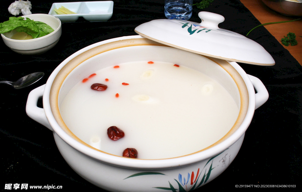 莲子粥