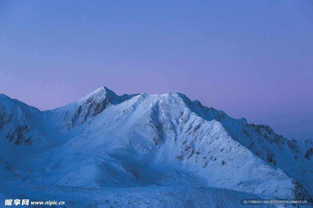 雪山