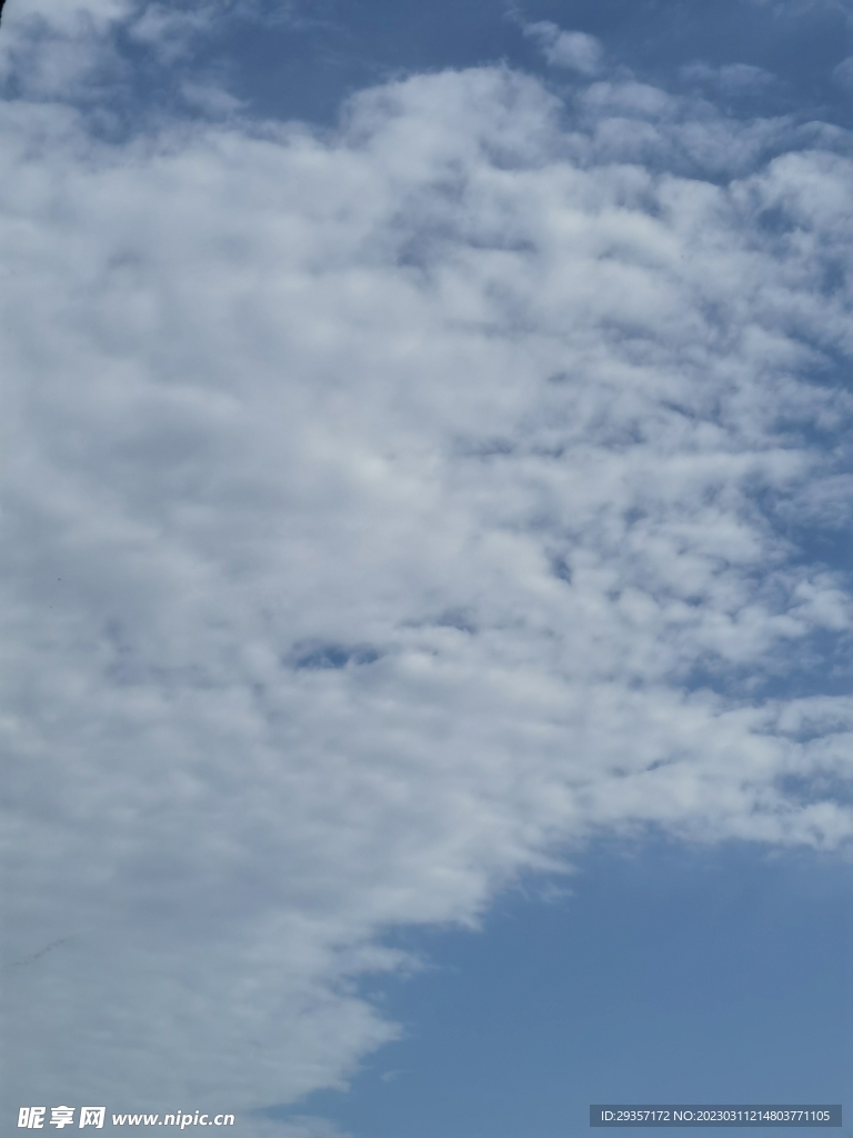 天空的云