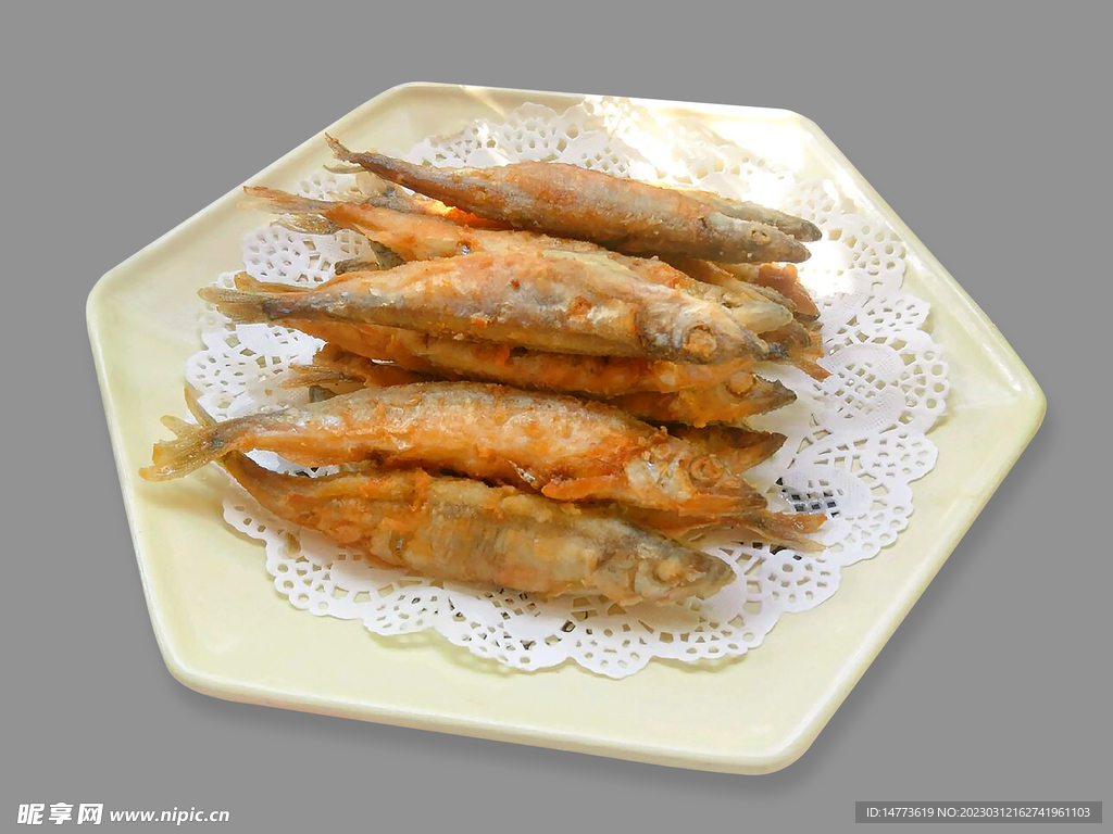 椒盐水鱼怎么做_椒盐水鱼的做法_CandyLin5301_豆果美食