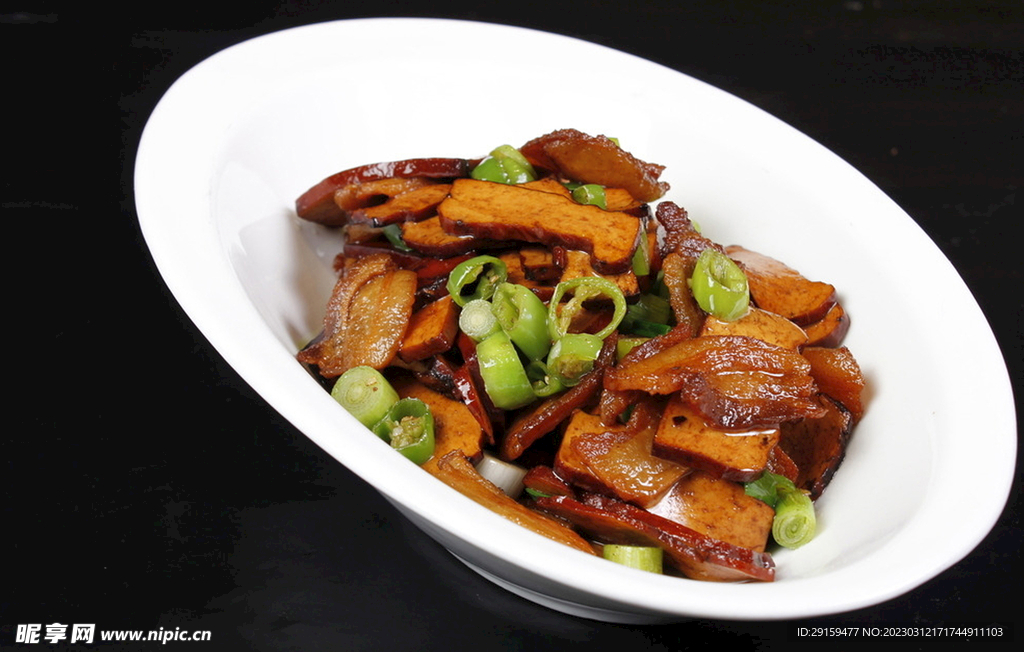 豆腐干炒肉