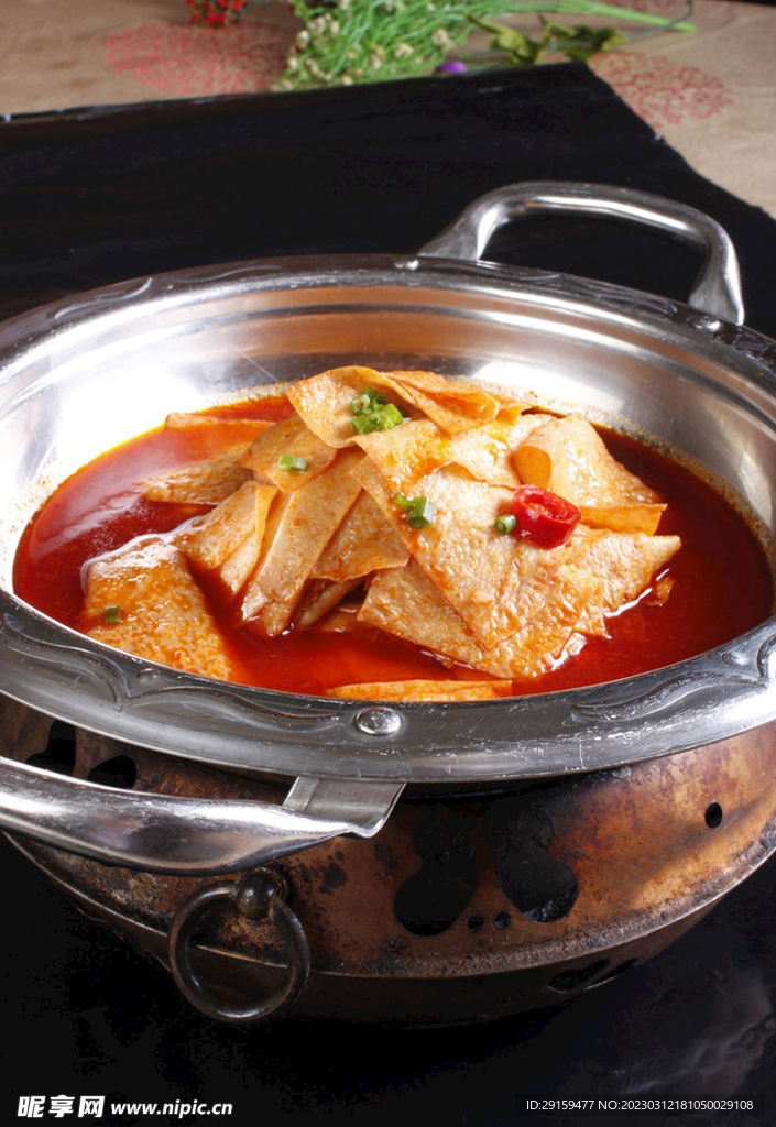 干锅油豆皮
