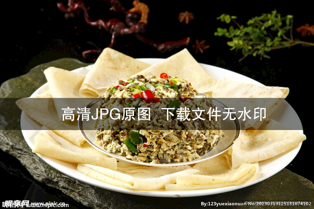 地皮菜炒笨鸡蛋