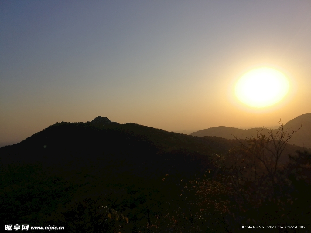 登山夕阳