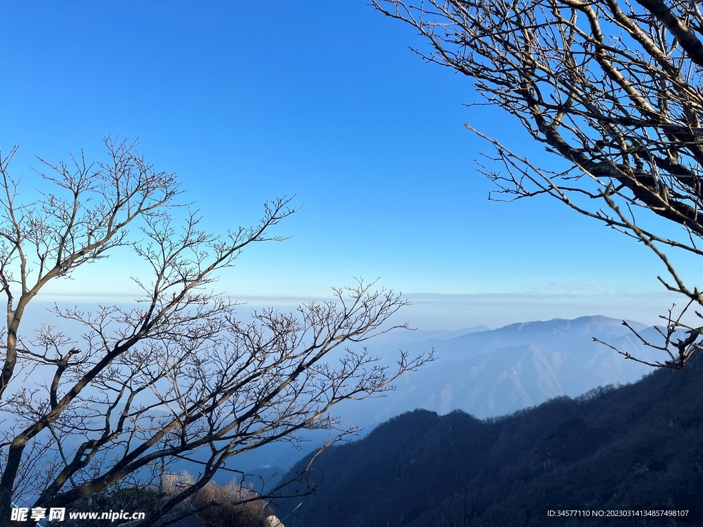 云上草原山景