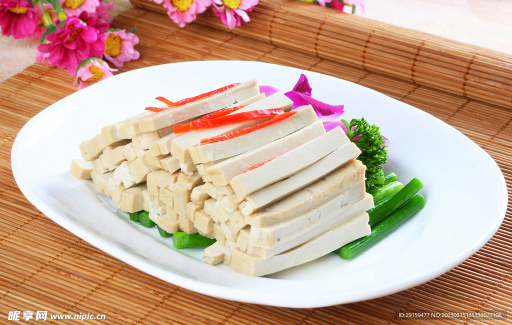 灰培豆腐