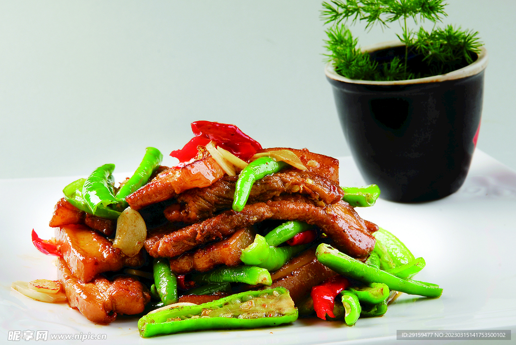 椒香坛子肉