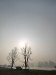 江边