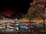 餐馆夜景