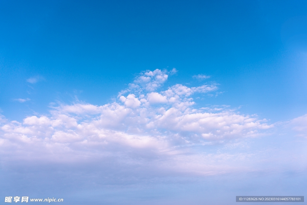 蓝天白云